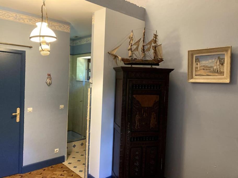 Bed and Breakfast La Forge De La Coudraie Pleugueneuc Экстерьер фото